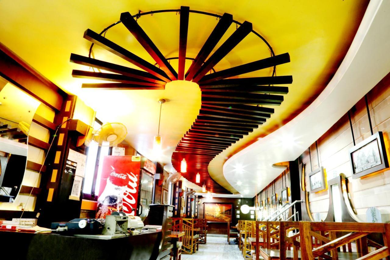 Hotel Prayag Allāhābād Junction Exterior foto